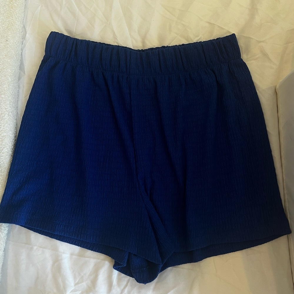 electric blue beach H&M shorts